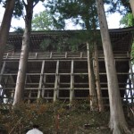 奥の院
